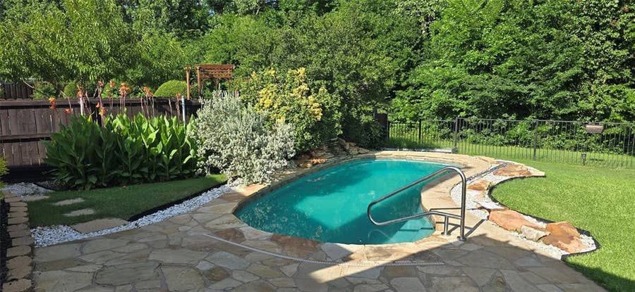 Property photo for 1706 Hollow Creek Court, Garland, TX
