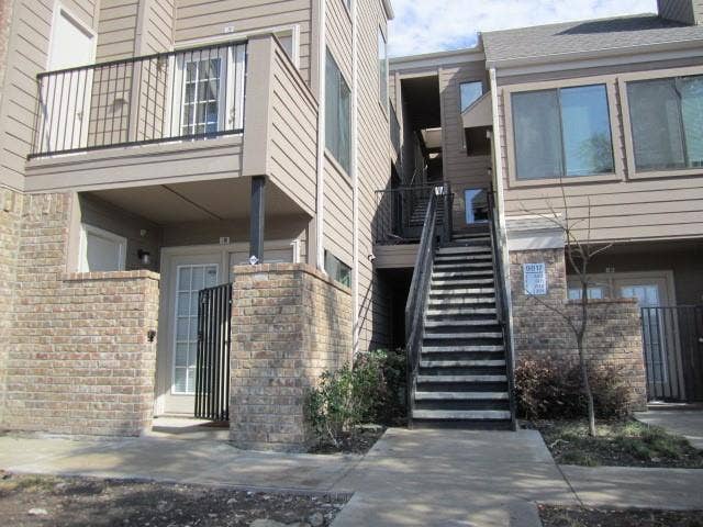 9813 Walnut Street, #303, Dallas, TX 75243 9813 Walnut Street, #303, Dallas, TX 75243