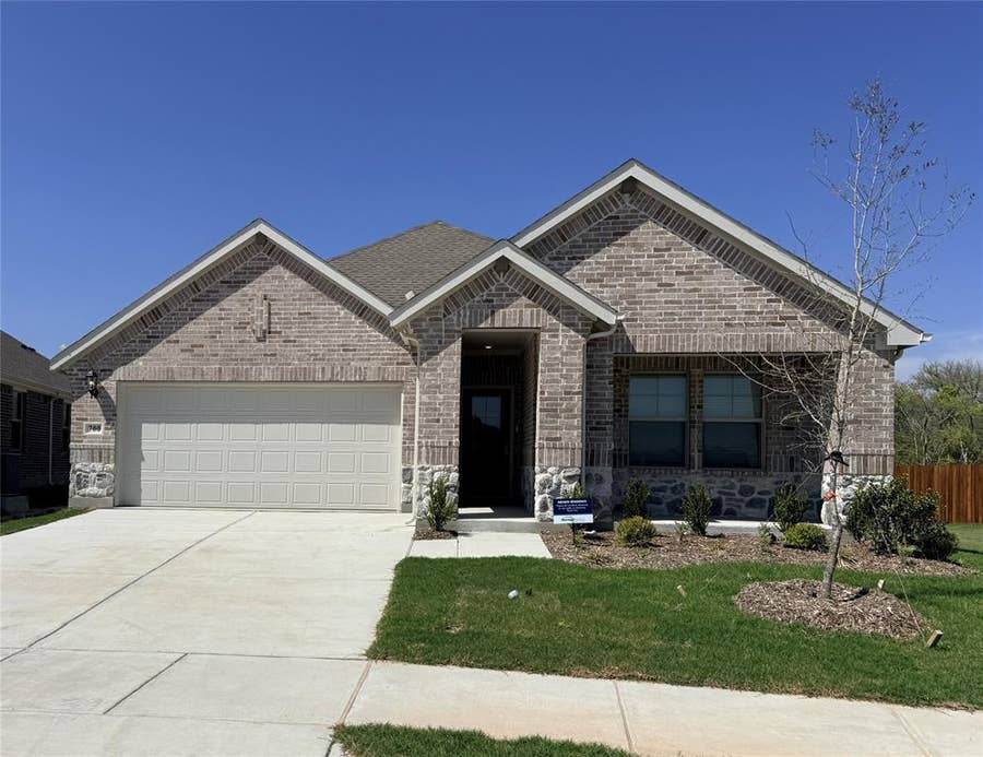 Property photo for 700 London Town Lane, Princeton, TX