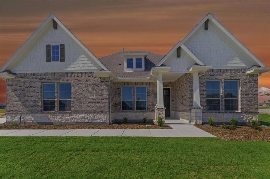 Property photo for 104 Snowy Owl Trail, New Fairview, TX