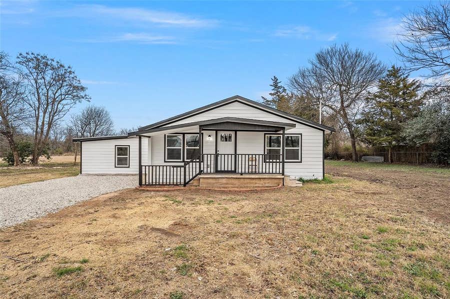 Property photo for 3500 S 4th Street, Waco, TX