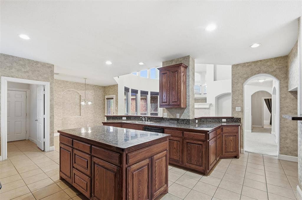 222 River Birch Trail, Garland, TX 75040 222 River Birch Trail, Garland, TX 75040