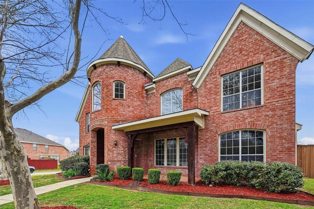222 River Birch Trail, Garland, TX 75040 222 River Birch Trail, Garland, TX 75040