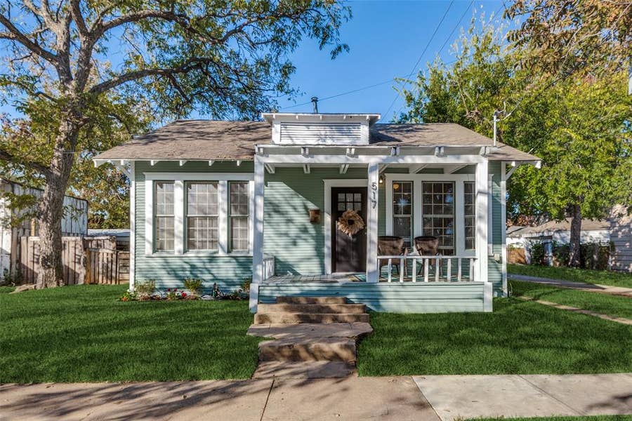 Property photo for 517 S Vernon Avenue, Dallas, TX