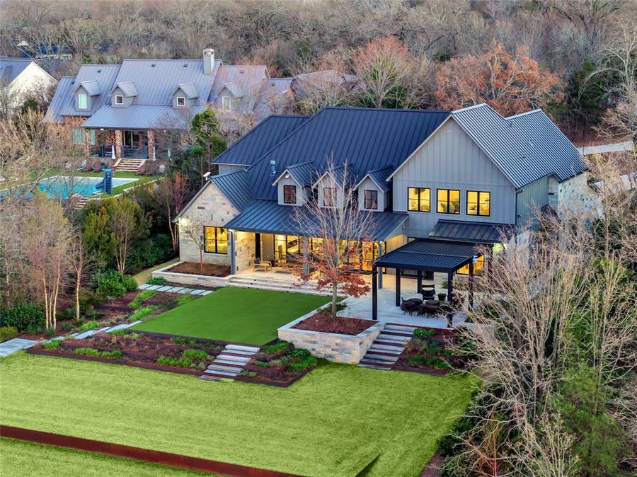 Property photo for 211 Deer Valley, Mabank, TX