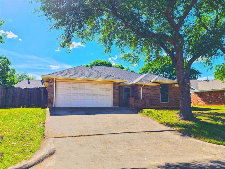 Property photo for 3321 Evers Parkway, Denton, TX