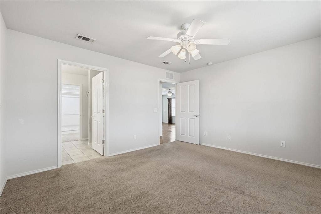 1492 Troon Drive, Frisco, TX 75036 Primary Bedroom with Ensuite Bathroom