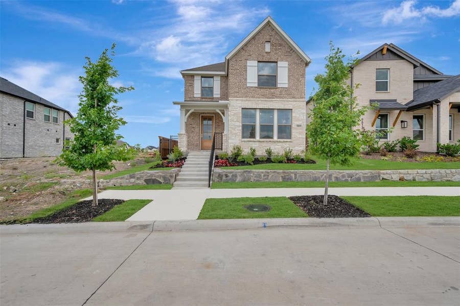 Property photo for 9809 Flourishing Way, Mesquite, TX