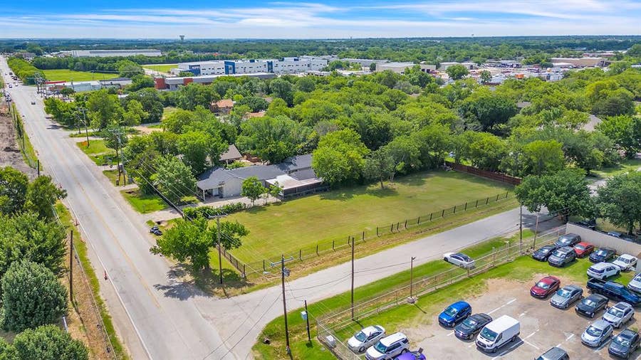 Property photo for 2324 W Bruton Road, Balch Springs, TX