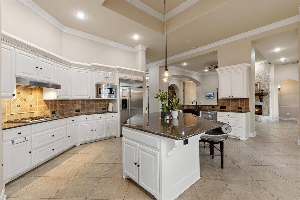 210 Rockland Trail, Lucas, TX 75002