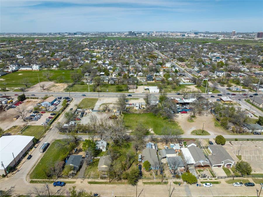 Property photo for 1835 Akron Street, Dallas, TX