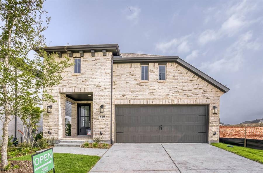 Property photo for 829 Dogwood Lane, Lavon, TX
