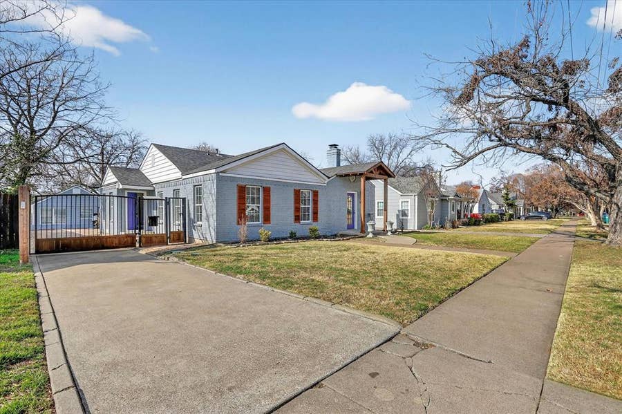Property photo for 3620 Stadium Drive, Fort Worth, TX