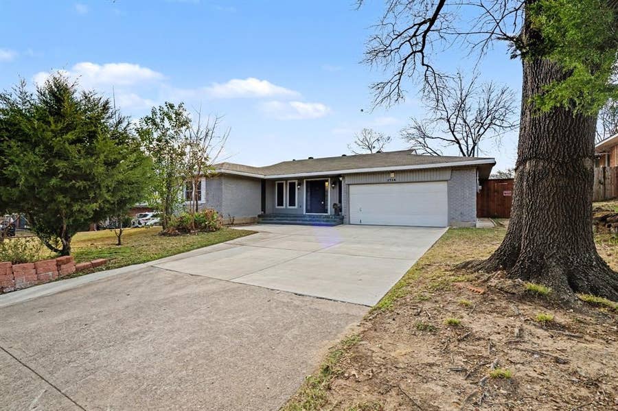 Property photo for 1714 E Union Bower Road, Irving, TX