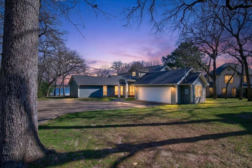 7811 Double Oaks Road, Athens, TX 75752 7811 Double Oaks Road, Athens, TX 75752