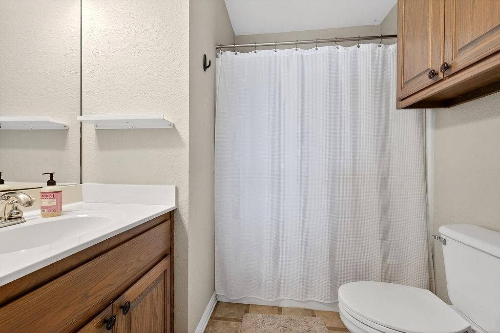 7811 Double Oaks Road, Athens, TX 75752 7811 Double Oaks Road, Athens, TX 75752