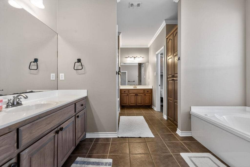 7811 Double Oaks Road, Athens, TX 75752 7811 Double Oaks Road, Athens, TX 75752