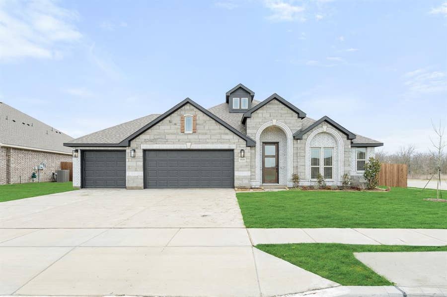 Property photo for 909 Willowbanks Drive, Josephine, TX