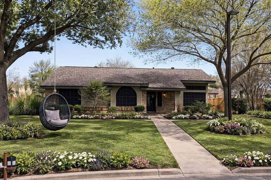 Property photo for 6017 Shady Valley Court, Garland, TX