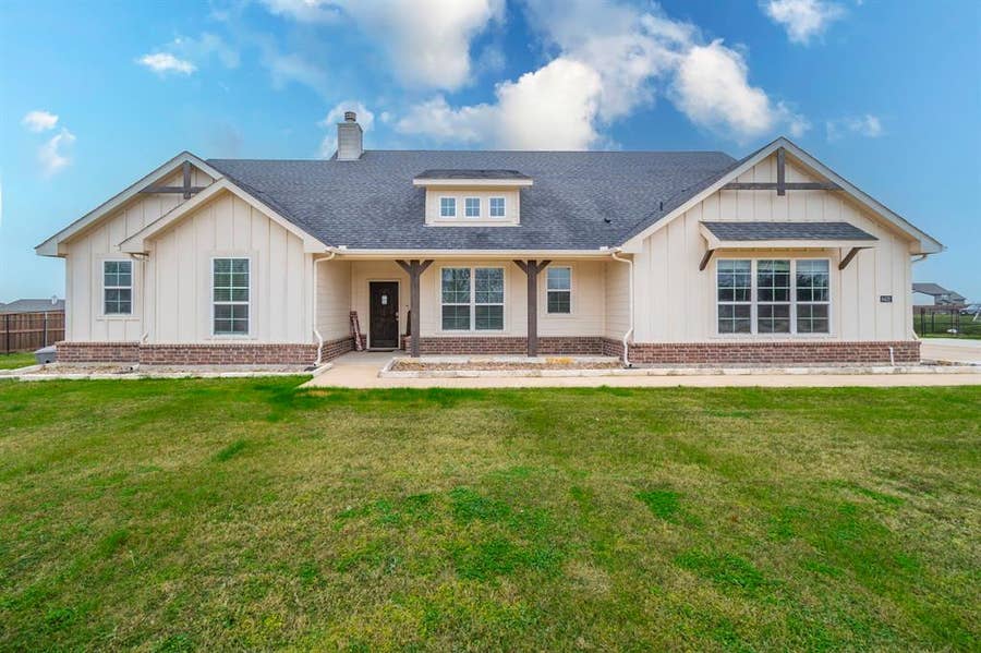 Property photo for 8432 Abner Road, Oak Ridge, TX