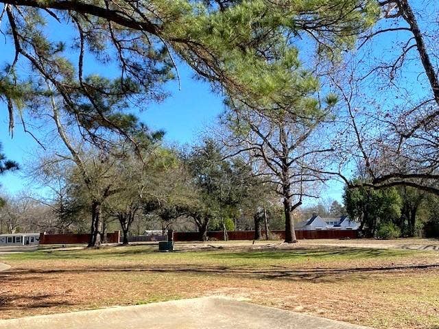 Lot 8 Belmont Drive, Athens, TX 75751 Lot 8 Belmont Drive, Athens, TX 75751