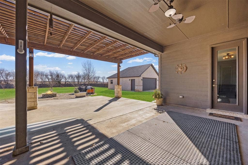 117 Vail Lane, Waxahachie, TX 75167 Backyard entrance from flex room