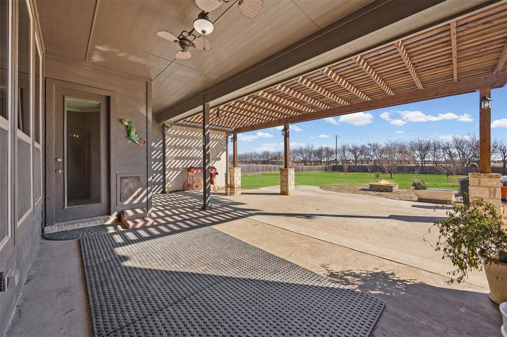 117 Vail Lane, Waxahachie, TX 75167 Backyard entrance from breakfast area