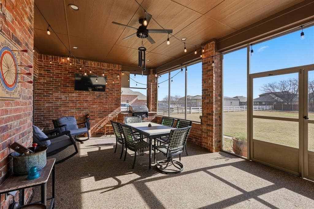 209 Lonesome Prairie Trail, Haslet, TX 76052