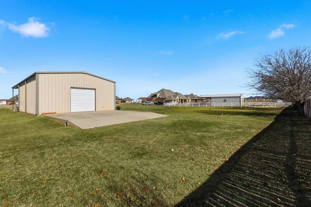 209 Lonesome Prairie Trail, Haslet, TX 76052