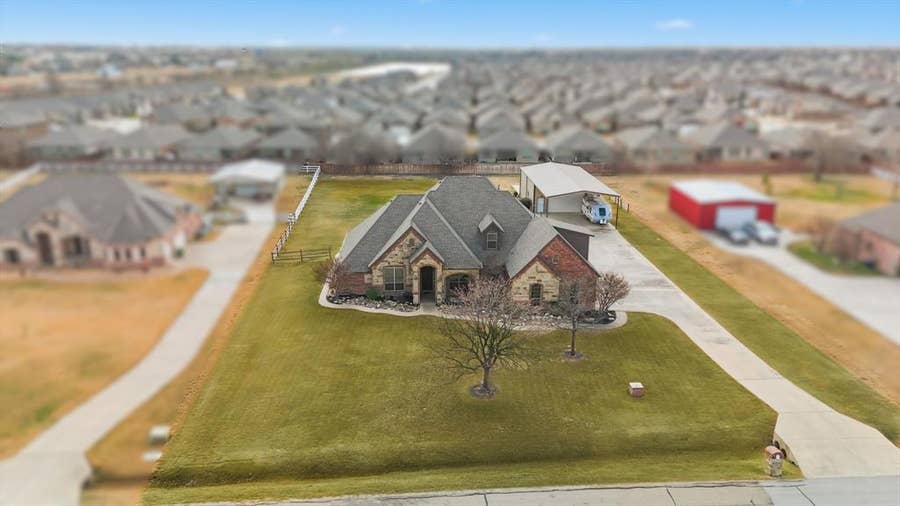 Property photo for 209 Lonesome Prairie Trail, Haslet, TX