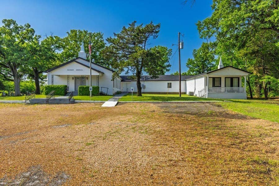 Property photo for 919 County Road 2178, Greenville, TX
