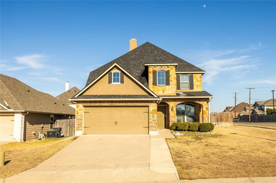 Property photo for 10864 Aurora, Waco, TX
