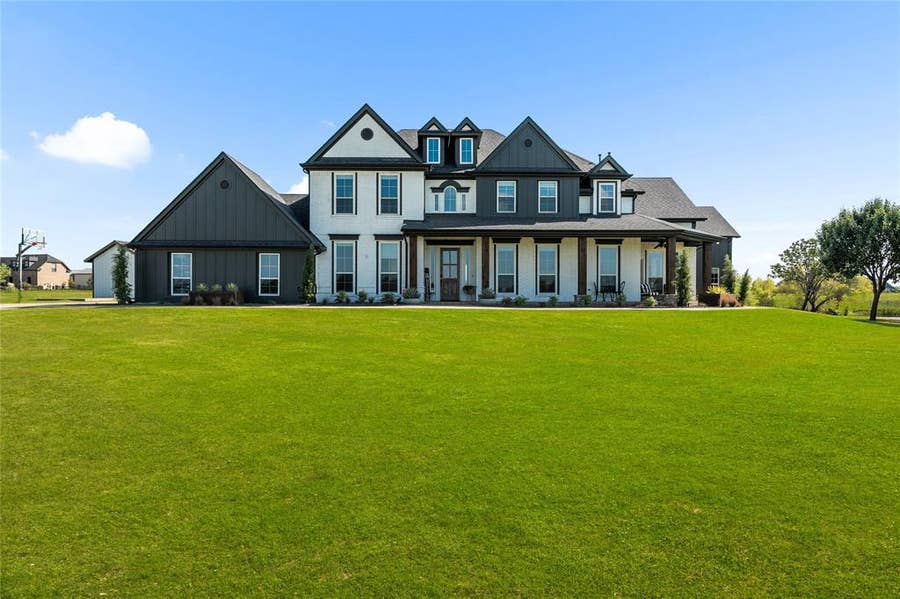 Property photo for 3497 N Preston Lakes Drive, Celina, TX