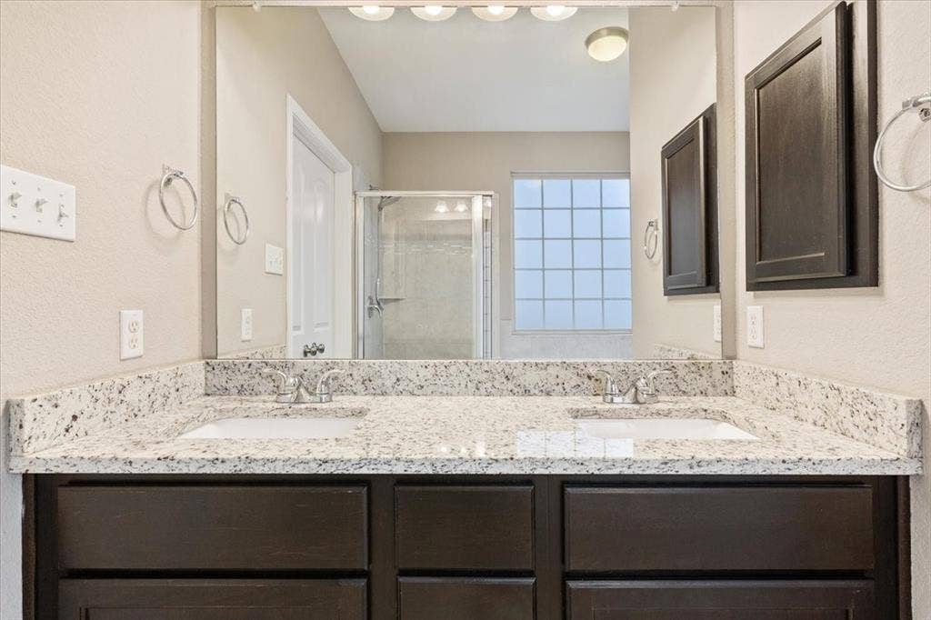 10713 Burnham Dr, Waco, TX 76708 10713 Burnham Dr, Waco, TX 76708