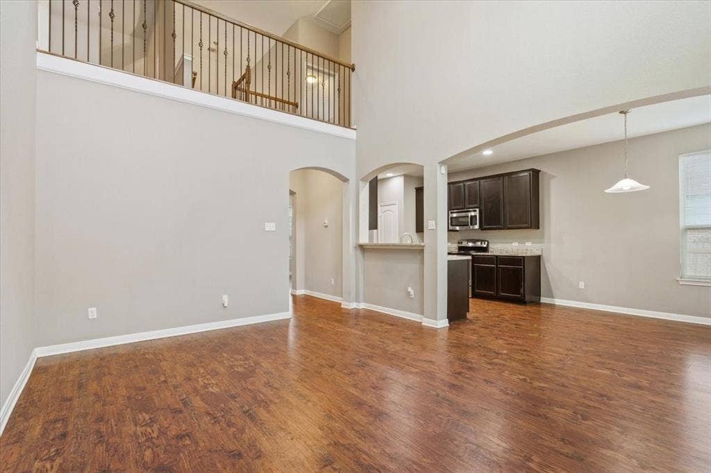 10713 Burnham Dr, Waco, TX 76708 10713 Burnham Dr, Waco, TX 76708