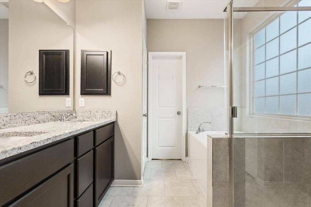 10713 Burnham Dr, Waco, TX 76708 10713 Burnham Dr, Waco, TX 76708