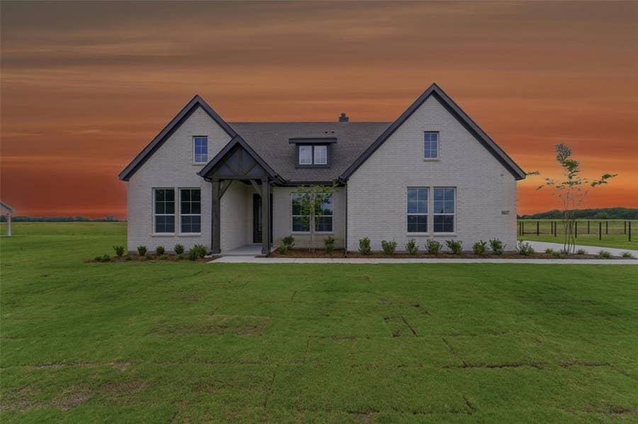 Property photo for 8861 County Road 623, Blue Ridge, TX