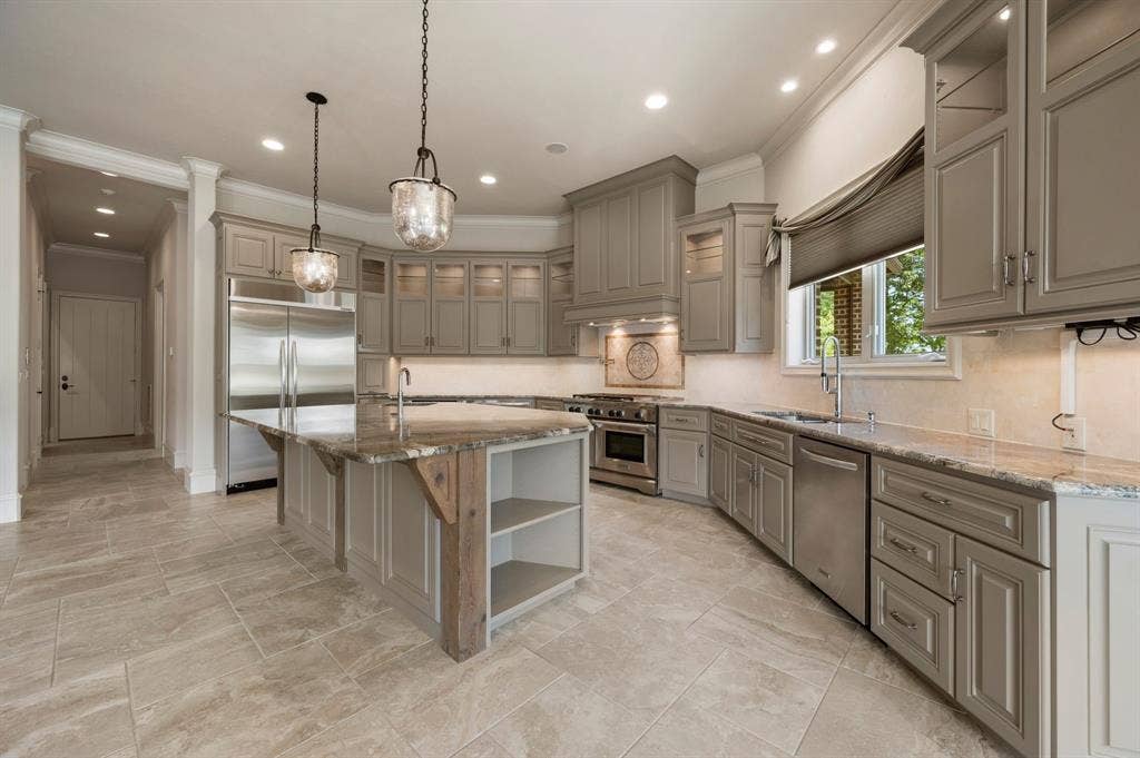 5581 Nancy Circle, Chandler, TX 75758 5581 Nancy Circle, Chandler, TX 75758