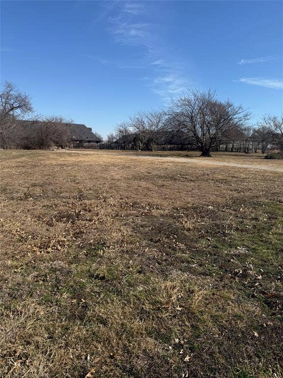 280 N Mitchell Road, Mansfield, TX 76063 Great opportunity on Mitchell!