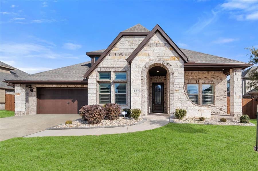 Property photo for 137 Fireberry Drive, Glenn Heights, TX