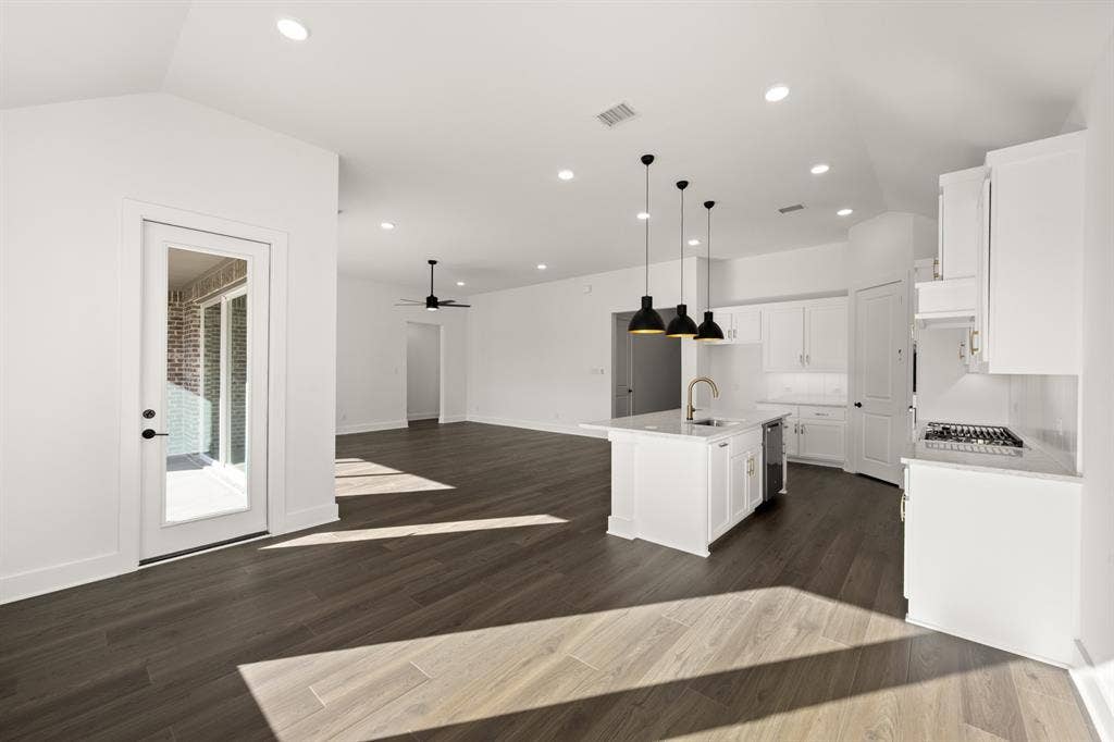5012 Hillside Green Trail, Midlothian, TX 76065 5012 Hillside Green- Dining-2