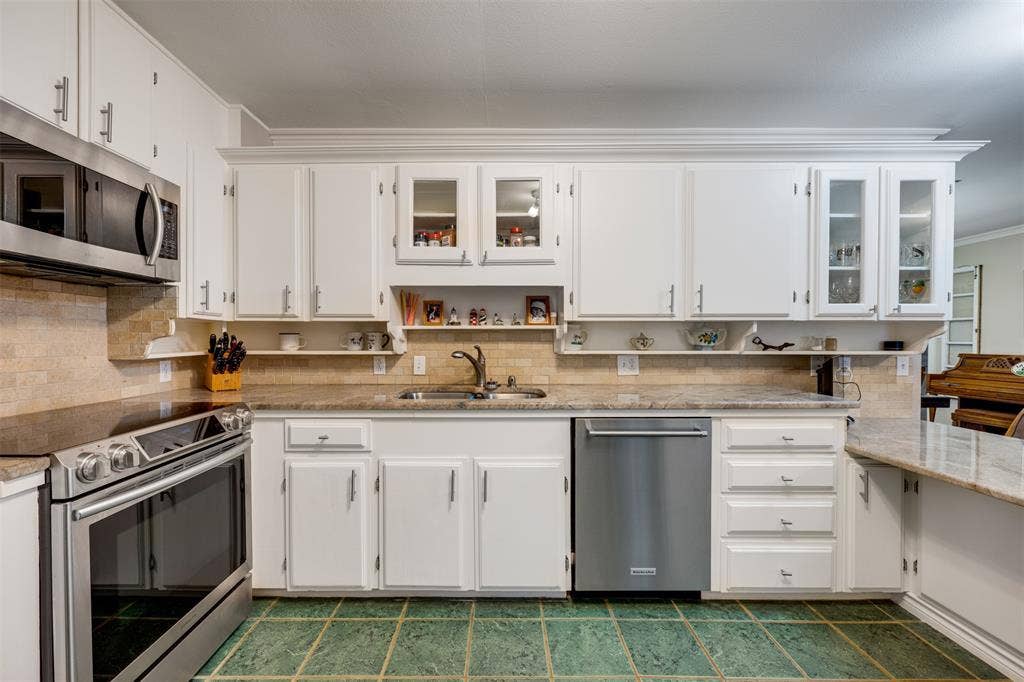 23126 J E B Circle, Frankston, TX 75763 23126 J E B Circle, Frankston, TX 75763