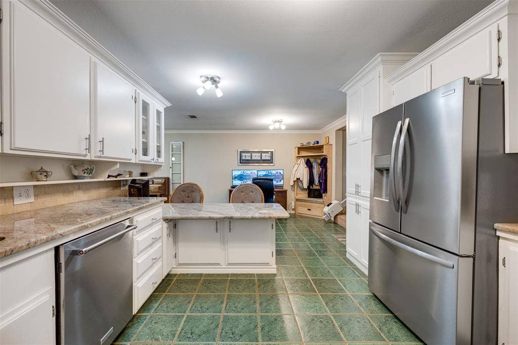 23126 J E B Circle, Frankston, TX 75763 23126 J E B Circle, Frankston, TX 75763