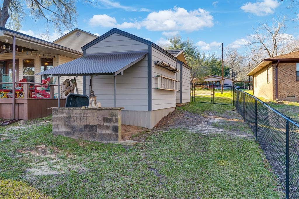 23126 J E B Circle, Frankston, TX 75763 23126 J E B Circle, Frankston, TX 75763