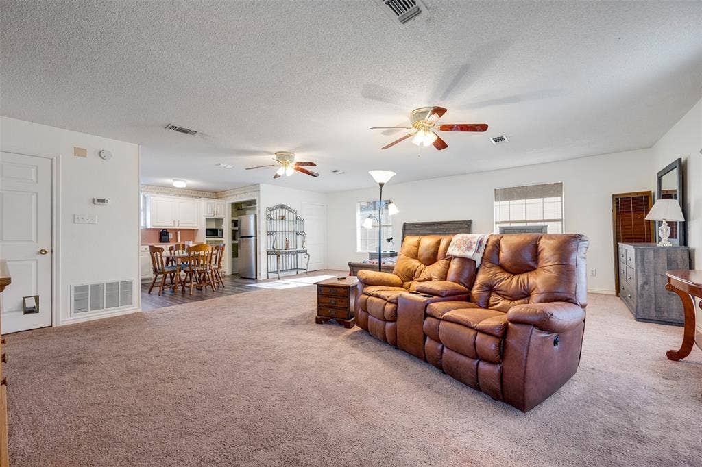 23126 J E B Circle, Frankston, TX 75763 23126 J E B Circle, Frankston, TX 75763