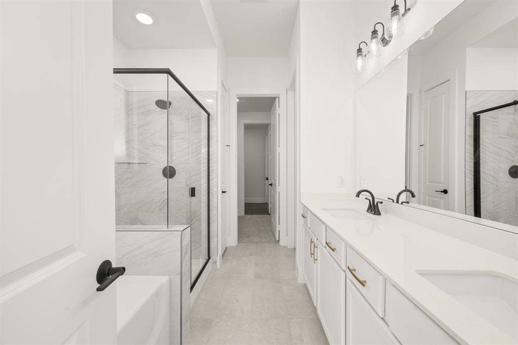 7409 Autumn Hill Drive, Denton, TX 76249 7409 Autumn Hill- Primary Suite-3