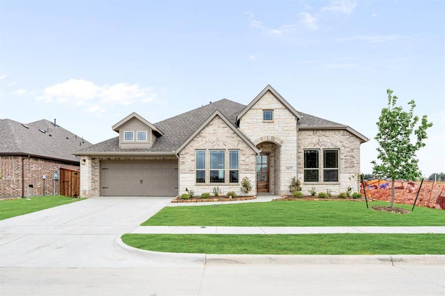 Property photo for 1617 Community Drive, Cedar Hill, TX