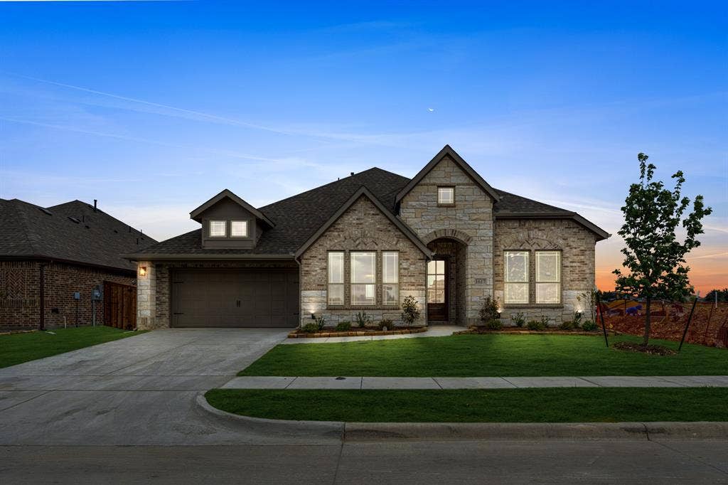 1617 Community Drive, Cedar Hill, TX 75116 1617 Community Drive, Cedar Hill, TX 75116