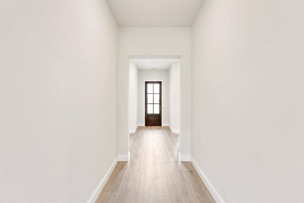 1617 Community Drive, Cedar Hill, TX 75116 1617 Community Drive, Cedar Hill, TX 75116