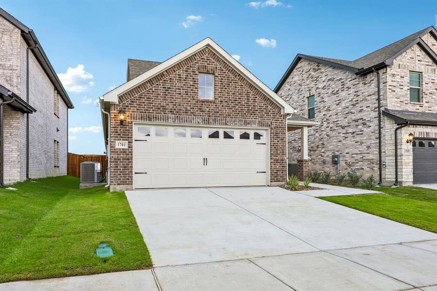 Property photo for 1701 Arches Road, Anna, TX